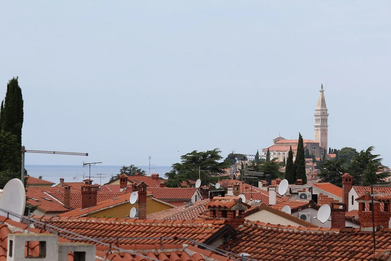 Bezauberndes Apartment Mit Blick Auf Die Eufemia Von Rovinj Von Der Dachterrasse 0*,  Croatia