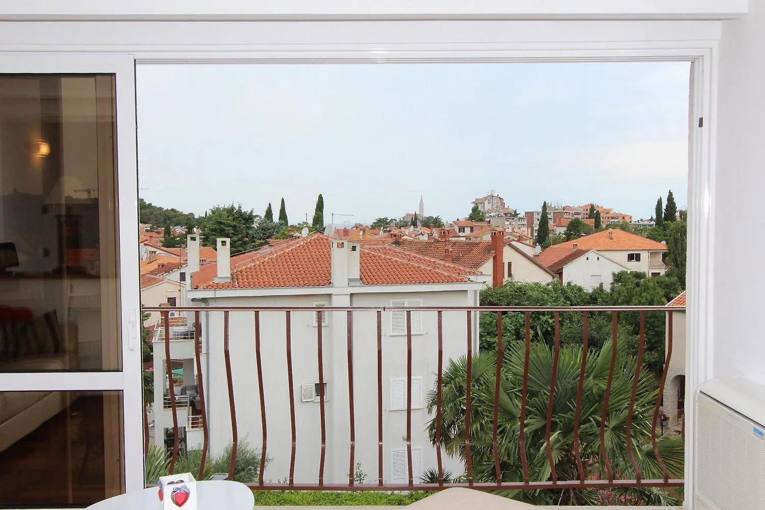 Bezauberndes Apartment Mit Blick Auf Die Eufemia Von Rovinj Von Der Dachterrasse