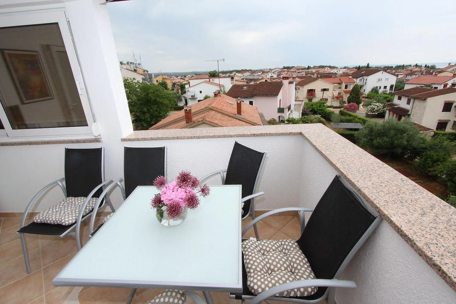 Bezauberndes Apartment Mit Blick Auf Die Eufemia Von Rovinj Von Der Dachterrasse 0*,  Croatia